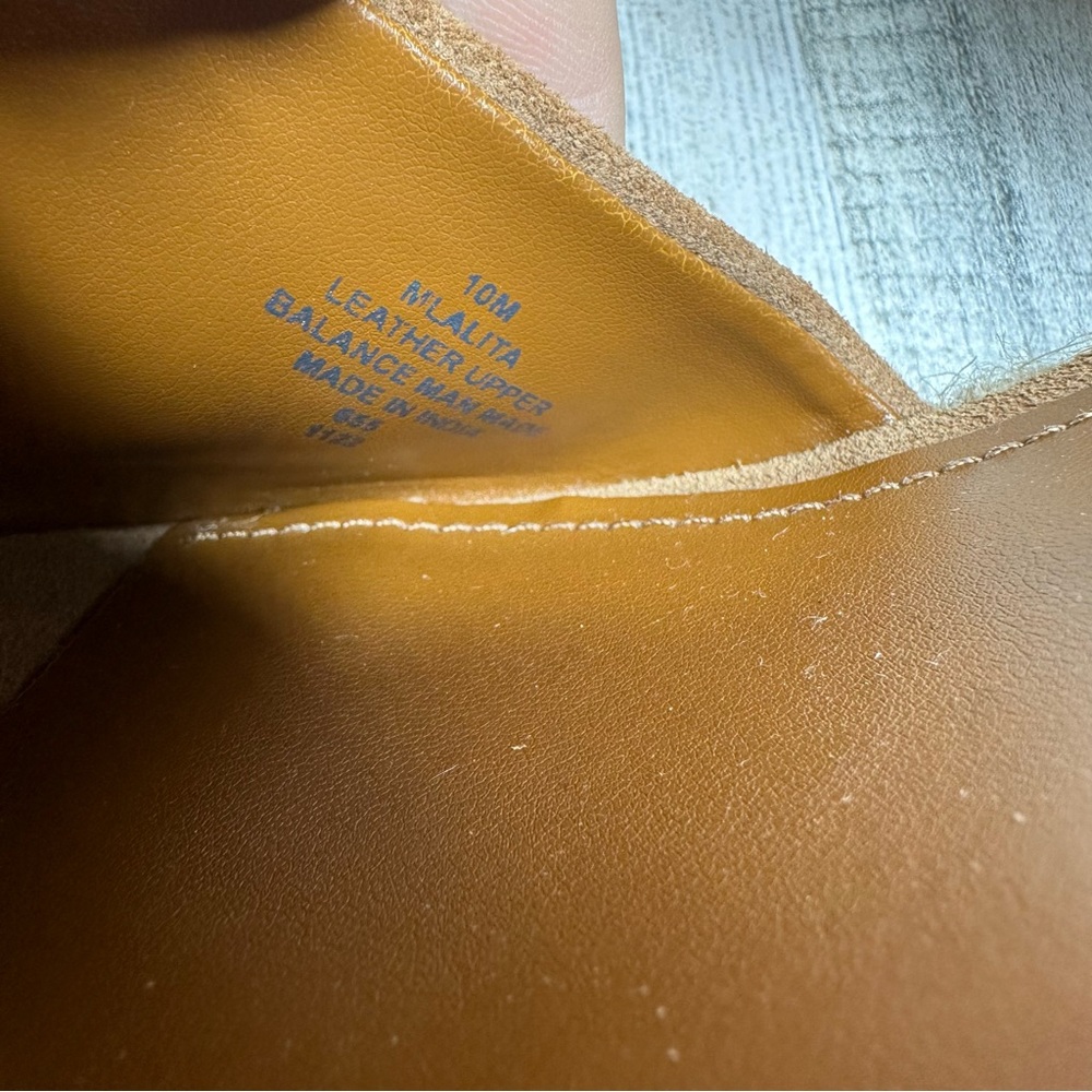 Marc Fisher Brown Platform Wedges - Picture 8 of 11